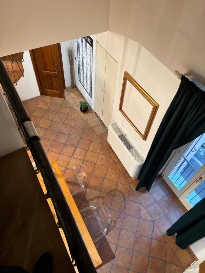 Boutique Rooms Trastevere Rzym Zewnętrze zdjęcie