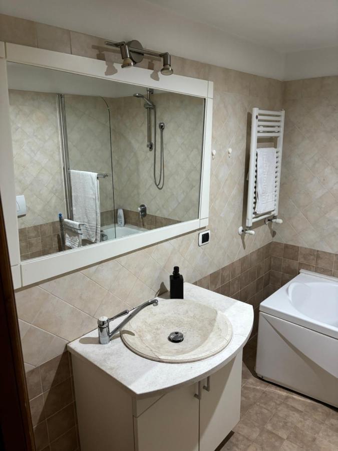 Boutique Rooms Trastevere Rzym Zewnętrze zdjęcie
