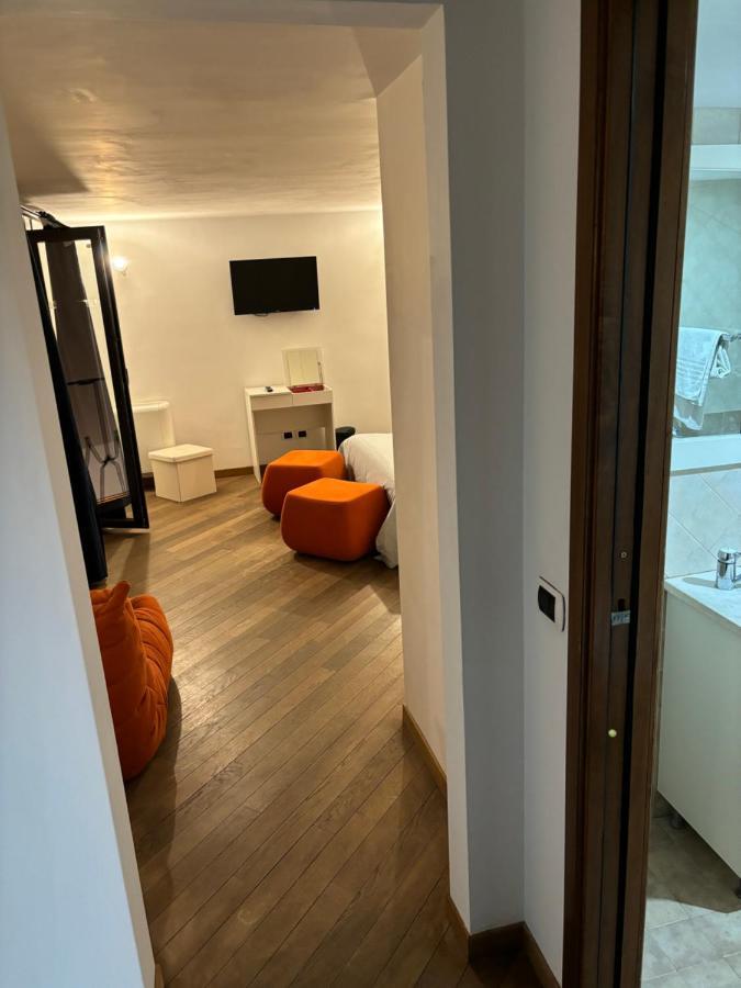 Boutique Rooms Trastevere Rzym Zewnętrze zdjęcie