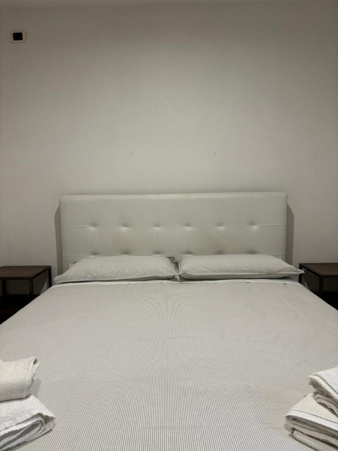 Boutique Rooms Trastevere Rzym Zewnętrze zdjęcie
