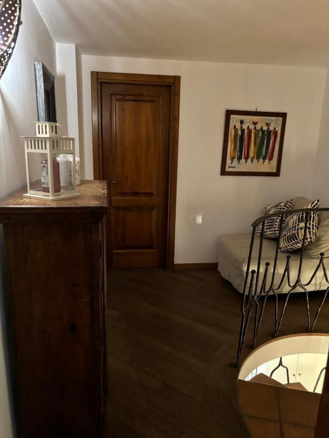 Boutique Rooms Trastevere Rzym Zewnętrze zdjęcie